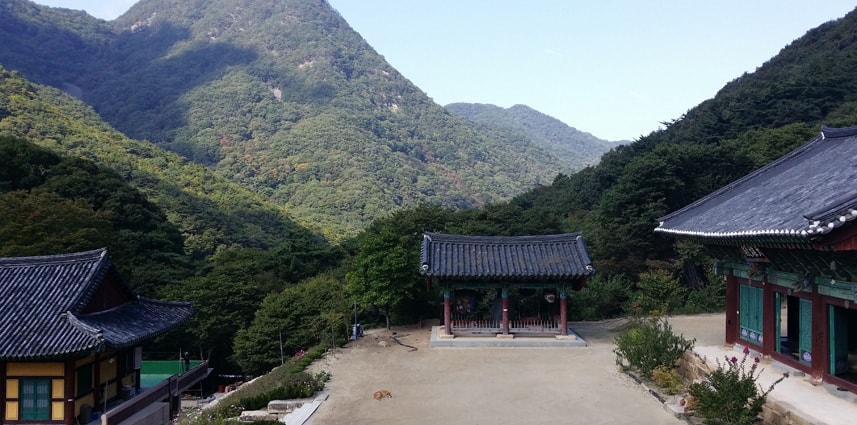 Korean Buddhist Temple in Nature (Gakyeonsa temple, Goisan Province)